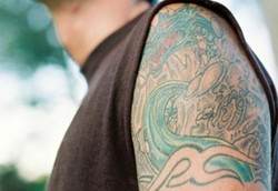 Tato di Bagian-bagian Tubuh yang Ekstrem