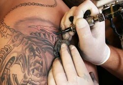 Punya Tato Itu Lebih Banyak Rugi atau Untungnya?