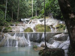 Bidadari pun Mandi di Air Terjun Moramo, Sulteng
