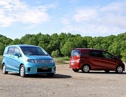 Honda Luncurkan Model Baru Freed Pekan Depan