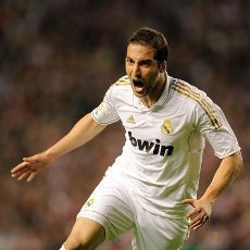 Meski Diincar Klub Lain, Higuain Betah di Madrid