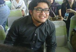 Curhat Anak ke-2 Menkes: Dari Jenewa Masih Optimistis Mama Sembuh