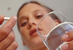 5 Tanda Orang Kecanduan Obat Pereda Nyeri