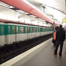 Ruwetnya Kereta Metro Paris