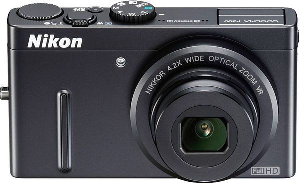Nikon P300