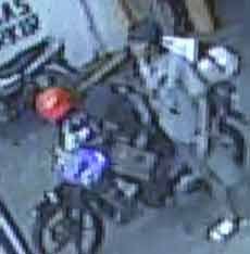 Pencuri di Depan Indomart Dibekuk Berkat Kamera CCTV