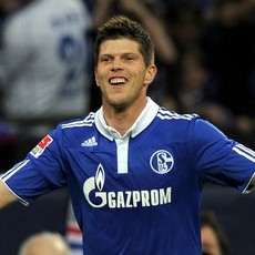 Huntelaar Bertekad Rebut Titel Top Skorer