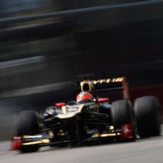 Grosjean Puncaki Hari Terakhir