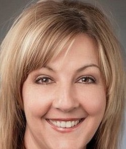 Astaga! Wanita 41 Tahun Berhubungan Seks dengan Anak Sahabatnya