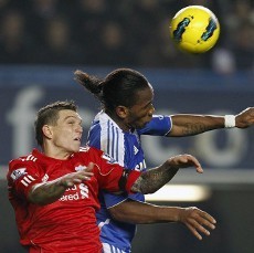 Duel Pertama Si Merah dengan Si Biru di Final FA Cup