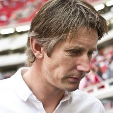 Selain Xabi, Van der Sar & Fabregas Juga Akan ke Jakarta