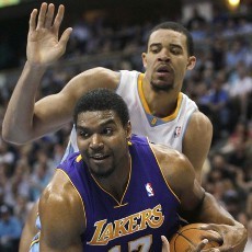 Kalahkan Lakers, Nuggets Perkecil Ketinggalan