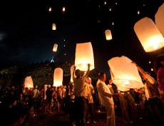 Ribuan Lampion Akan Menerangi Borobudur Malam Ini