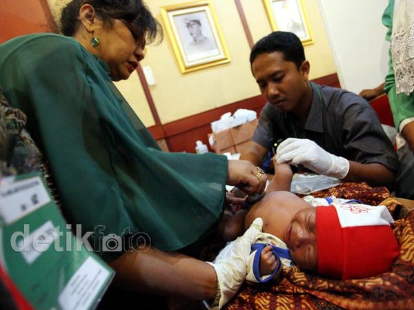 Balita Pun Ikut Sunatan Massal