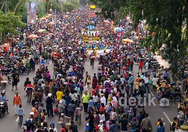 Parade Budaya HUT ke-719 Kota Surabaya