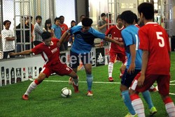 Sebanyak 8 tim futsal amatir bertarung di kompetisi futsal amatir Adidas Extreme Power.