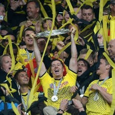 Dortmund Menutup dengan Kemenangan dan Rekor