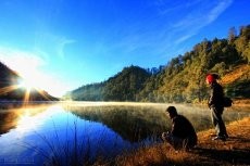 Pendakian Seru Menaklukkan Puncak Mahameru, Gunung Semeru