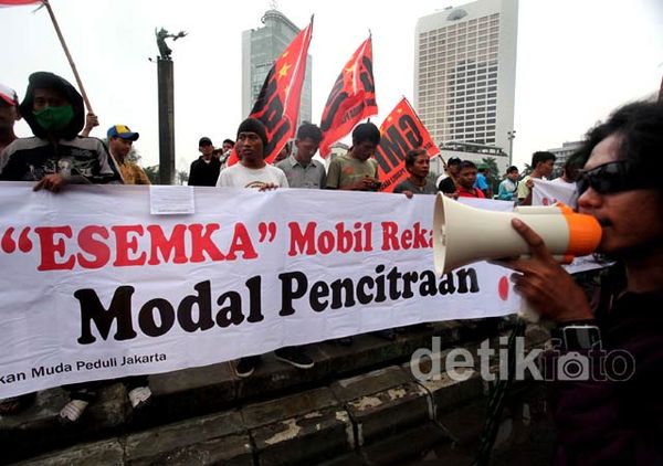 Kelompok Ini Berdemo Menjatuhkan Jokowi
