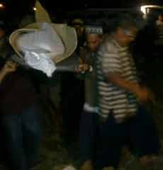 3 Korban Sekeluarga Kecelakaan Bus Terguling Dimakamkan Berdampingan