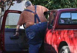 Terlalu Gemuk Sering Jadi Alasan Tak Pakai Sabuk Pengaman