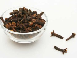 Cengkih Ampuh Sembuhkan Batuk