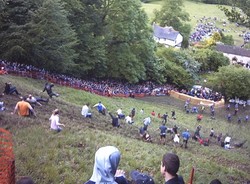 Lucunya Cheese Rolling, Festival Mengejar Keju di Inggris