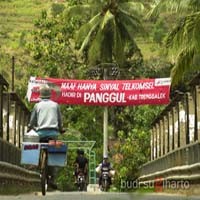 Telkomsel Bundling Cyrus, Gratiskan Internet 3 Bulan