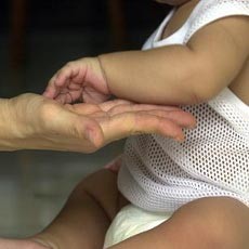 Keterlaluan! Bayi 2 Bulan Dijual Pamannya Seharga Rp 8,6 Juta