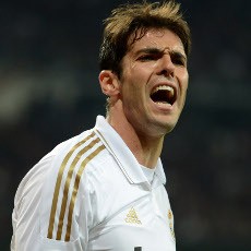 Kaka Masih Ingin Bertahan di Bernabeu
