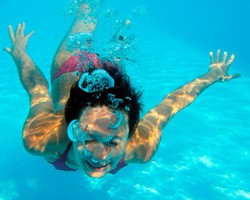 Rajin Renang Bisa Atasi Hipertensi