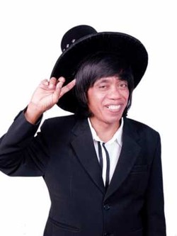 Duh! Pesulap Pak Tarno Ditipu Rp 100 Juta oleh Wanita Muda