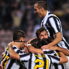 Platini: Juventus Belum Akan Juarai Liga Champions