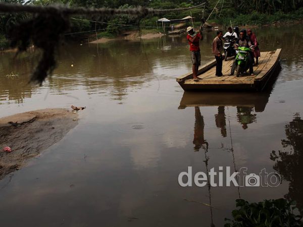 Perahu Eretan, Transportasi Alternatif Warga Bekasi