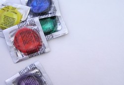 Kasus-kasus Heboh Seputar Pemakaian Kondom