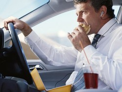 Makan Terlalu Cepat Tingkatkan Risiko Diabetes