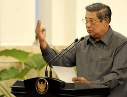 SBY Ingin Mobil Hybrid Makin Populer