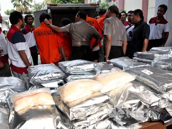 Parah! 4 Orang Ini Berani Bawa Sabu Rp 702 M