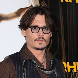 Johnny Depp Frustrasi Sebelum Punya Anak 