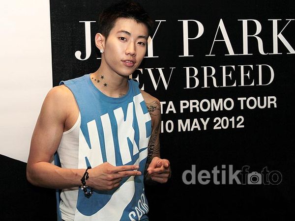 Bintang KPop Jay Park Sambangi Jakarta