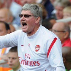 Pat Rice Tinggalkan Arsenal