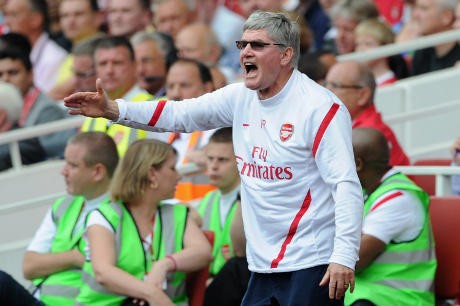 Pat Rice Tinggalkan Arsenal