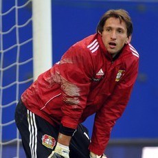 Tinggalkan Leverkusen, Adler Gabung Hamburg