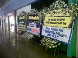  Karangan Bunga Terus Berdatangan di Halim Perdana