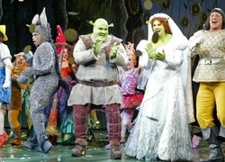 Shrek Siap Beraksi di Malaysia