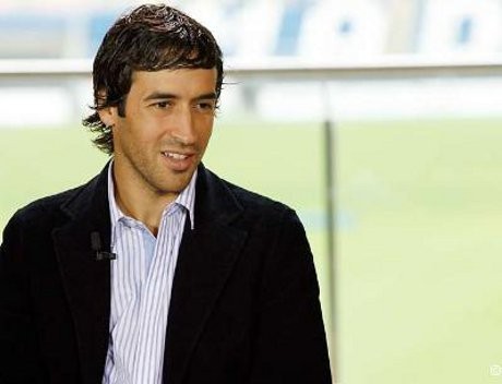 Raul Selamatkan Klub Masa Kecil dari Kebangkrutan