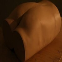 Robot Bokong Seksi Bereaksi Saat Disentuh