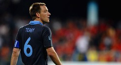 Belum Dihubungi Hodgson, Terry Fokus Bela Chelsea