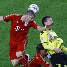 Schweinsteiger Berpeluang Samai Kahn