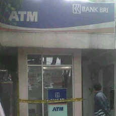 Kawanan Perampok Boyong ATM BRI di Medan
